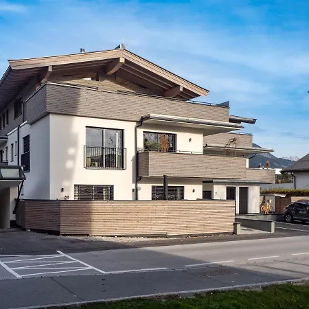 Tiroler Alpenzauber Apartment St. Johann in Tirol